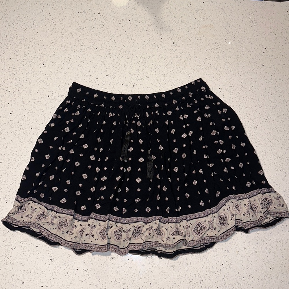 Forever 21 Flowy Skirt - Black w/ floral pattern